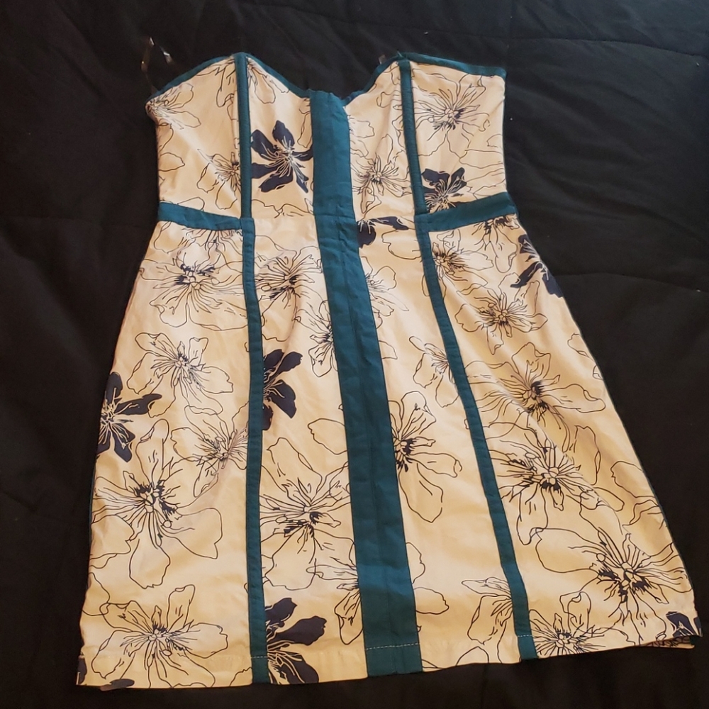 Strap-less Boned Mini Dress